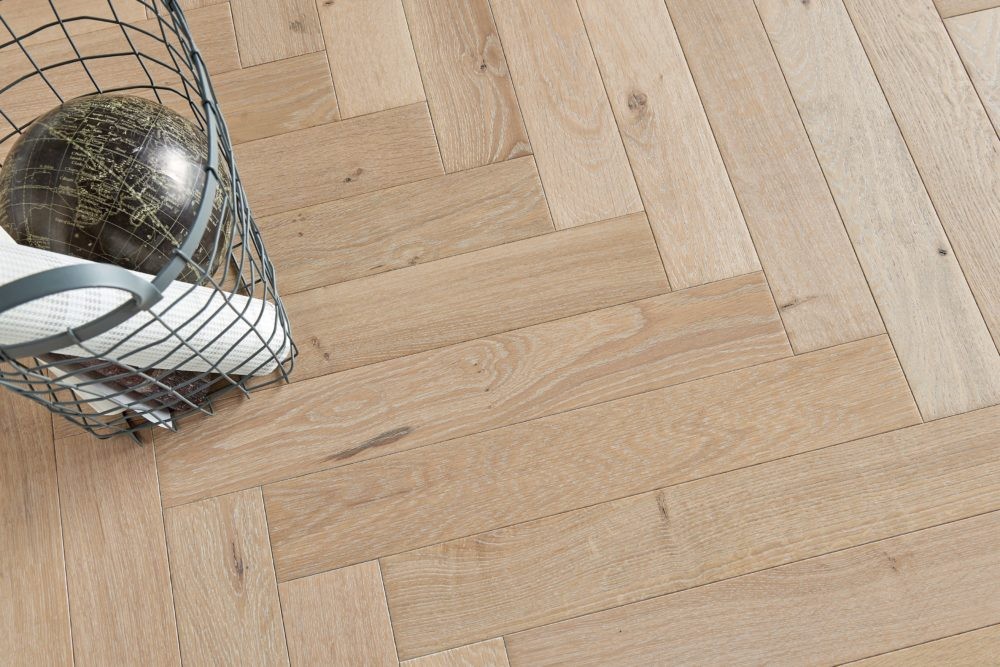 Nettoyer un parquet : type de parquet, produits et solutions